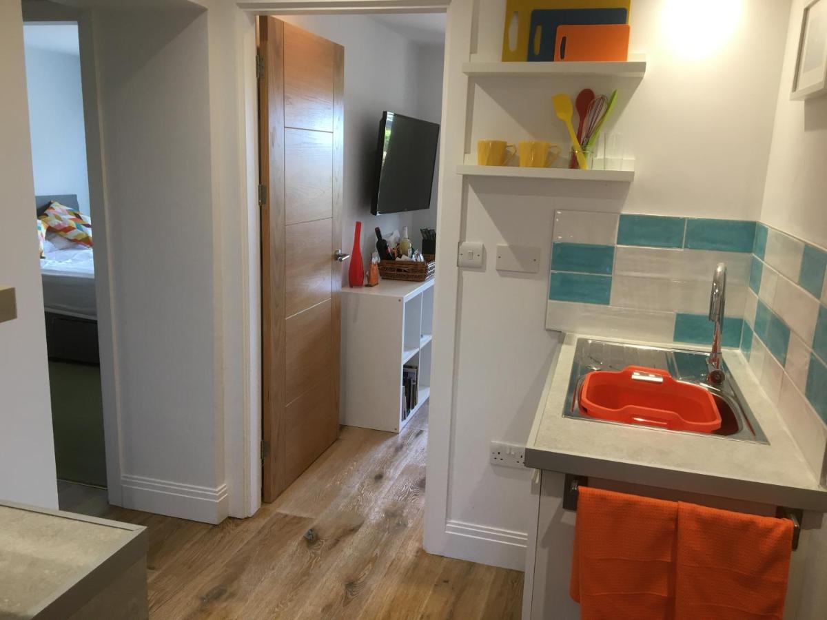 The Wrens Annexe - Stylish Self-Contained 2-Bed Annexe Penzance Exterior foto